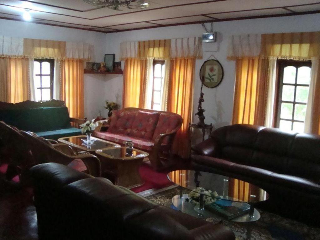 St. Andrews Hostel Nuwara Eliya Exterior photo